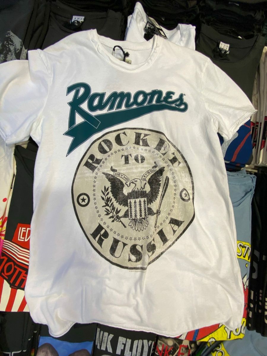 Men'S T-Shirts * | Store Ramones T-Shirt Rocket To Russia